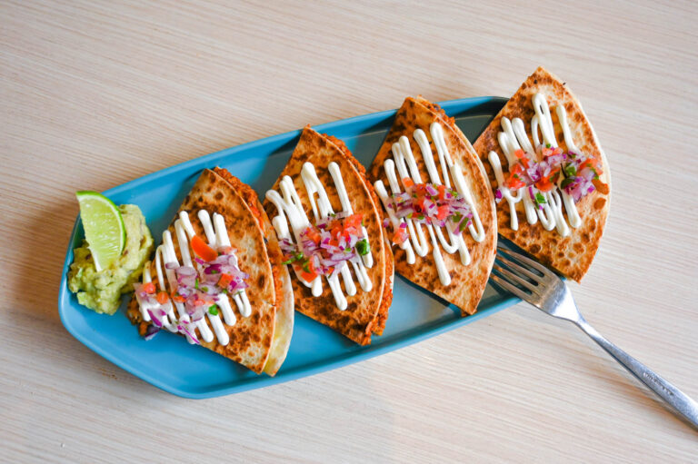Quesadillas veganas Cantina Sputnik Legazpi